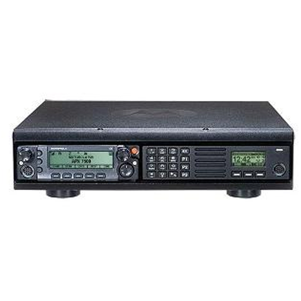 APX™ 7500 Multiband Consolette